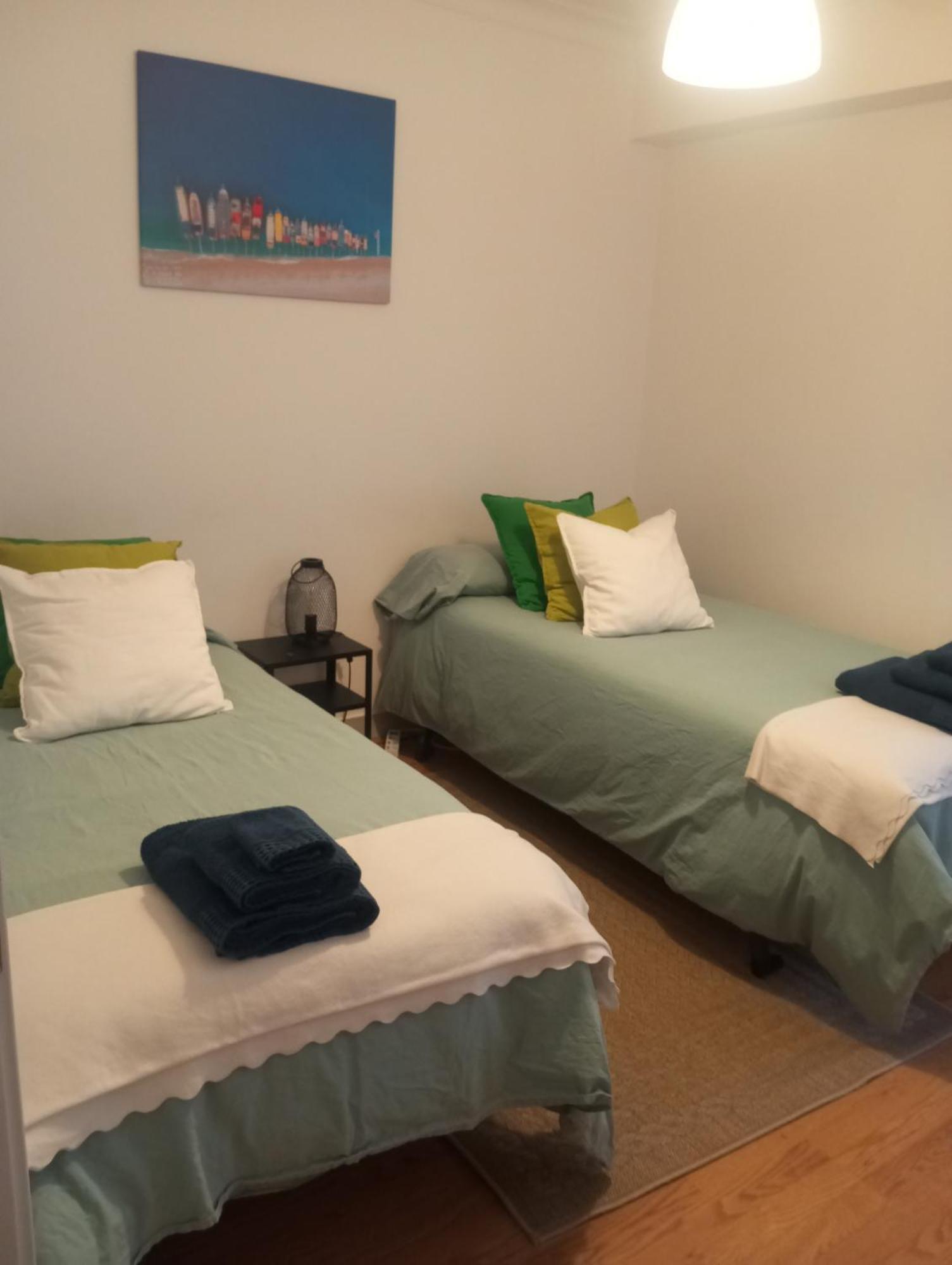 El Apartamento De Marta A Coruna Luaran gambar